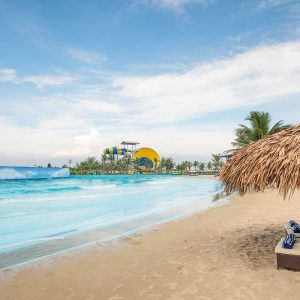 Du lịch Biển Mặn Nhân Tạo Baara Beach Land