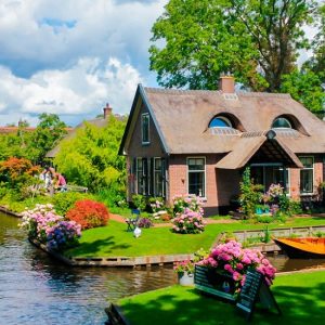 Tour Châu Âu 10 Ngày 9 Đêm - Pháp - Bỉ - Hà Lan - Đức